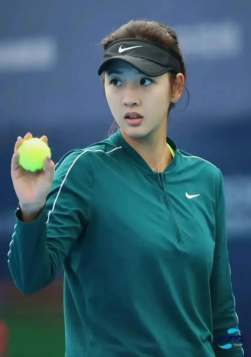 萨巴伦卡复仇or郑钦文再翻山期待郑钦文歌单上的歌